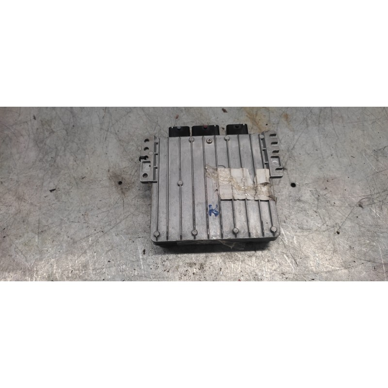 Recambio de centralita motor uce para peugeot 307 break / sw (s1) break xs referencia OEM IAM 9646449280 9644302380 