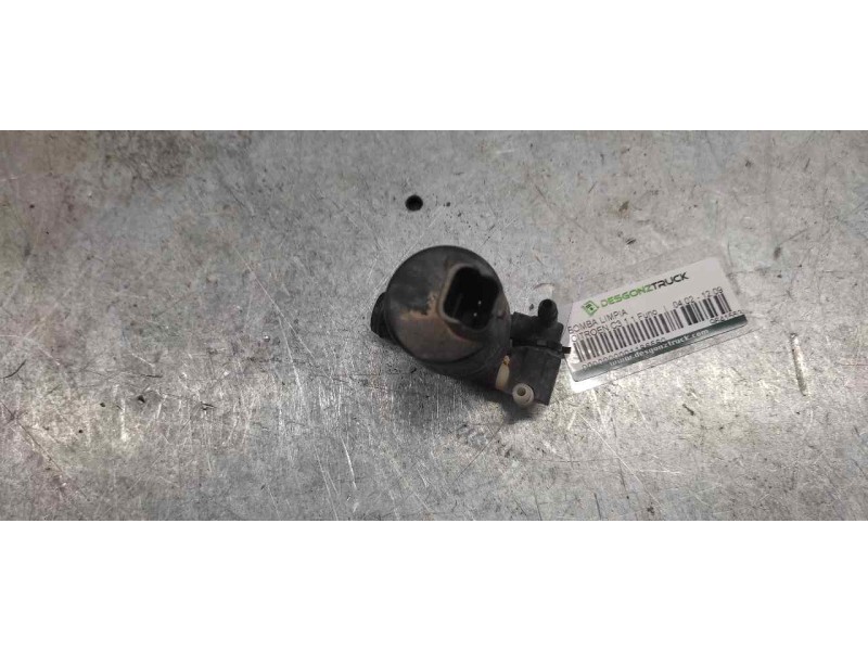 Recambio de bomba limpia para citroen c3 1.1 furio referencia OEM IAM 9641553880 2 PINS 