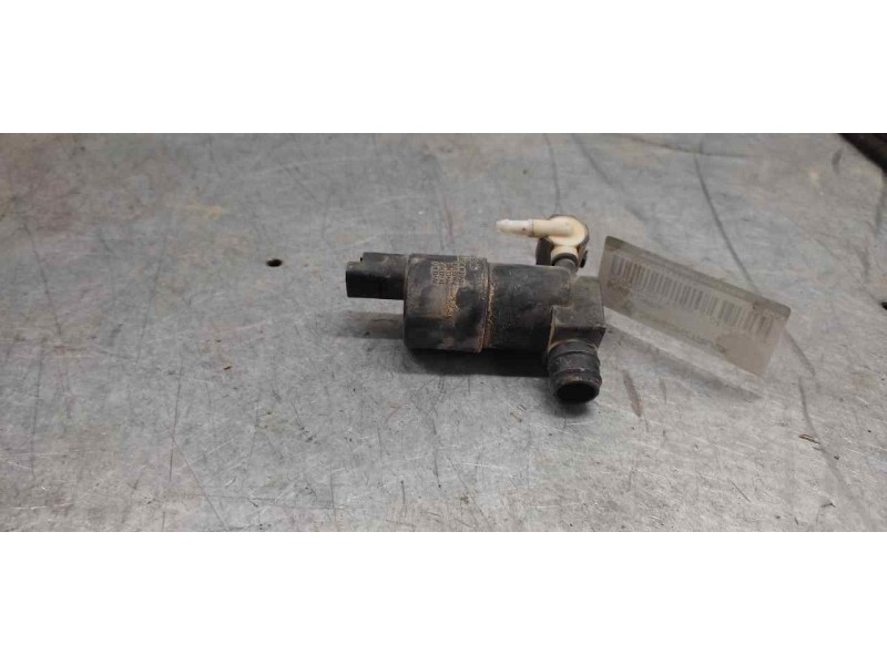 Recambio de bomba limpia para citroen c3 1.1 furio referencia OEM IAM 9641553880 2 PINS 