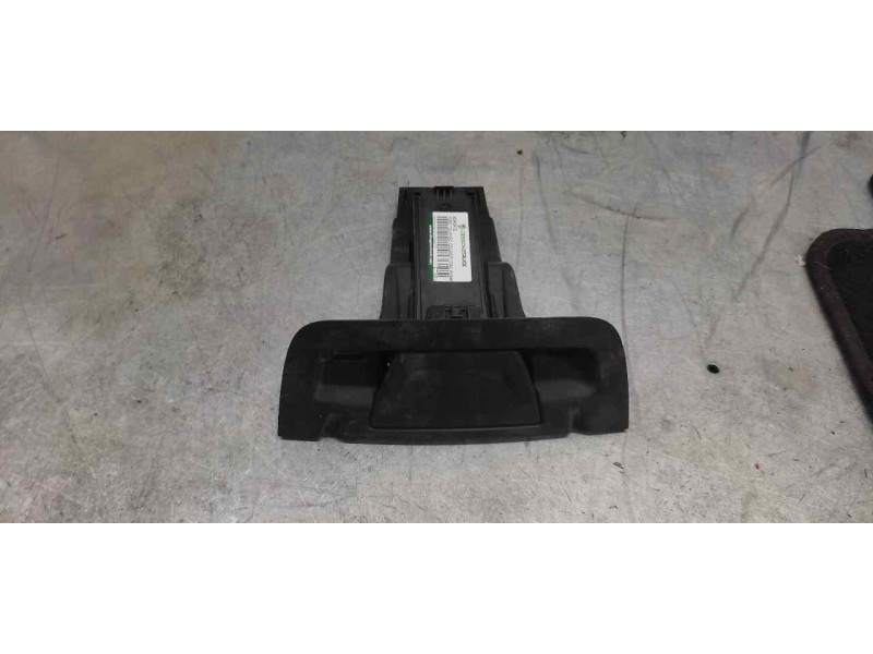Recambio de soporte para ford tourneo courier (c4a) ambiente referencia OEM IAM ET76R04444ADW TELEFONO 