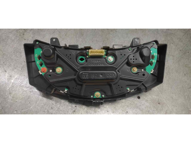 Recambio de cuadro instrumentos para opel meriva cosmo referencia OEM IAM 13281892AA  