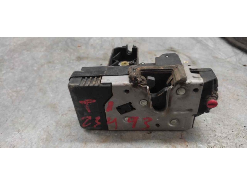 Recambio de cerradura puerta trasera izquierda para opel meriva cosmo referencia OEM IAM 13154793 3 PINS 