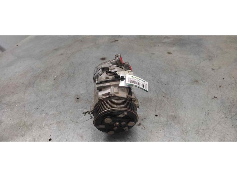 Recambio de compresor aire acondicionado para opel meriva cosmo referencia OEM IAM 13197538  