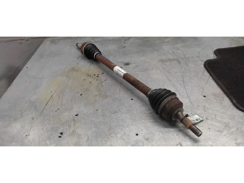 Recambio de transmision delantera derecha para citroen c3 hdi 70 furio referencia OEM IAM 9684678580  