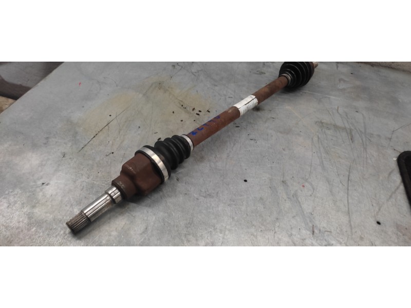 Recambio de transmision delantera derecha para citroen c3 hdi 70 furio referencia OEM IAM 9684678580  