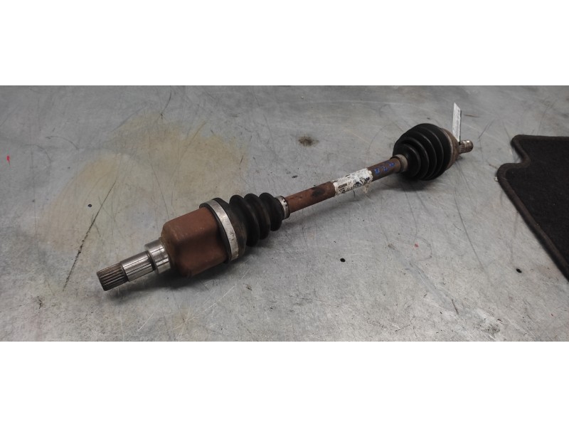 Recambio de transmision delantera izquierda para peugeot 207 1.4 hdi referencia OEM IAM 9651309980  