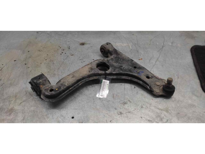Recambio de brazo suspension inferior delantero derecho para opel astra h ber. cosmo referencia OEM IAM   
