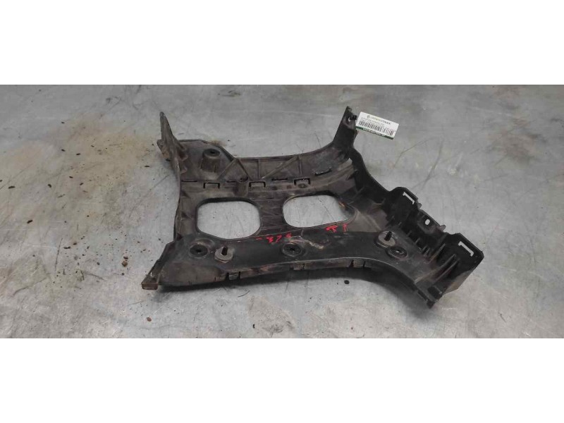 Recambio de soportes paragolpes para ford tourneo courier (c4a) ambiente referencia OEM IAM ET7617A882A TRASERO IZQUIERDO 