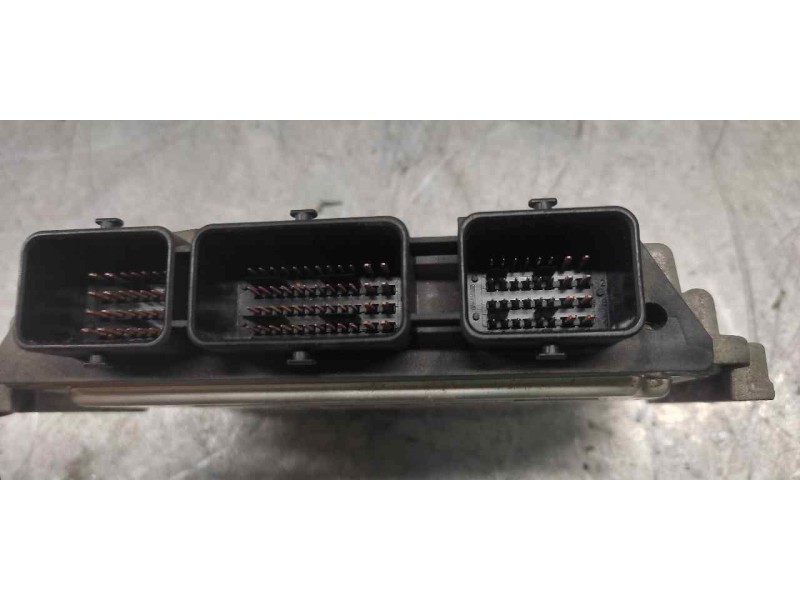 Recambio de centralita motor uce para citroen c4 berlina cool referencia OEM IAM 0281013872 9664843780 9653958980