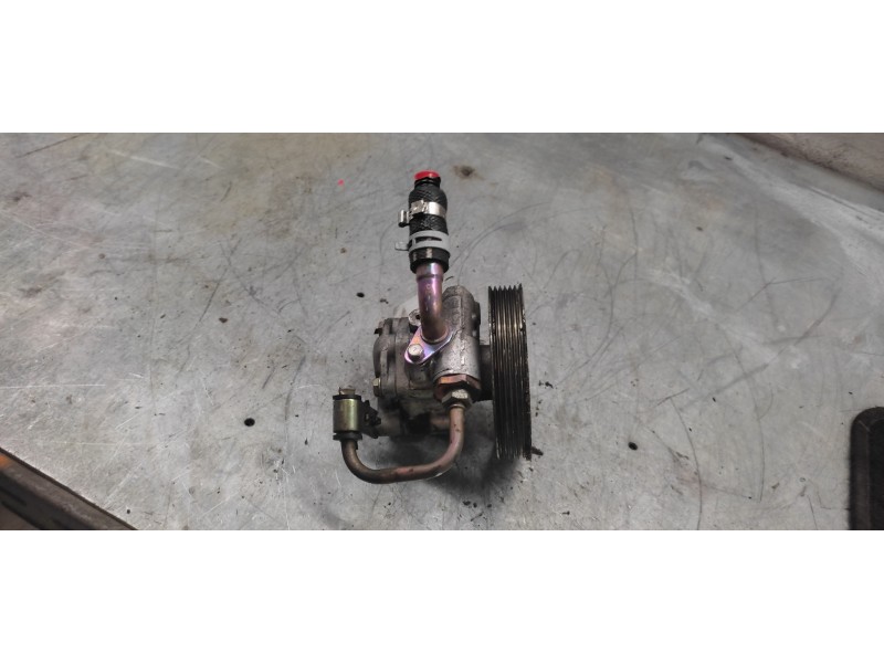 Recambio de bomba servodireccion para ford fiesta (cbk) ambiente referencia OEM IAM 2S6CA696DC  