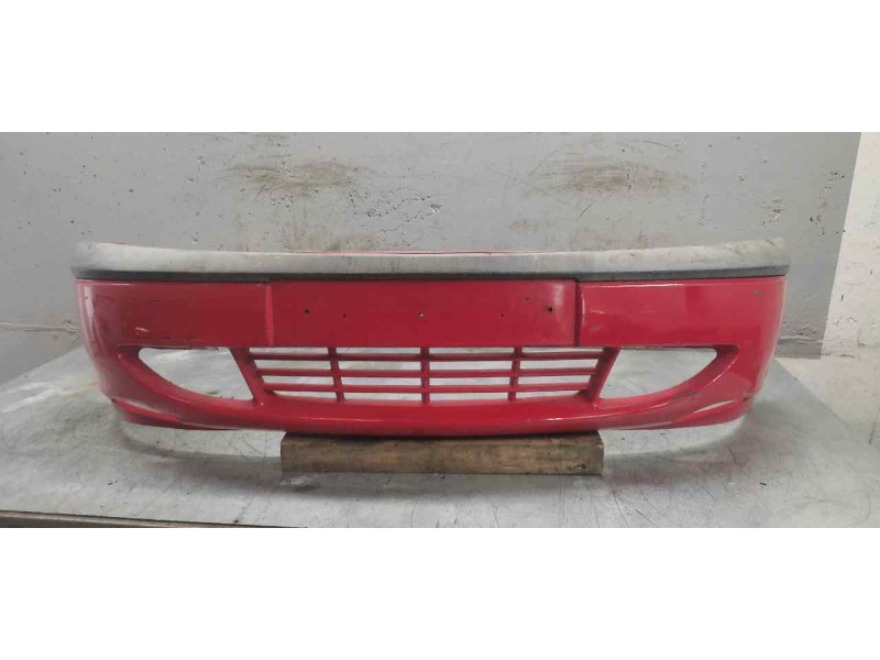 Recambio de paragolpes delantero para ford fiesta berlina básico referencia OEM IAM   