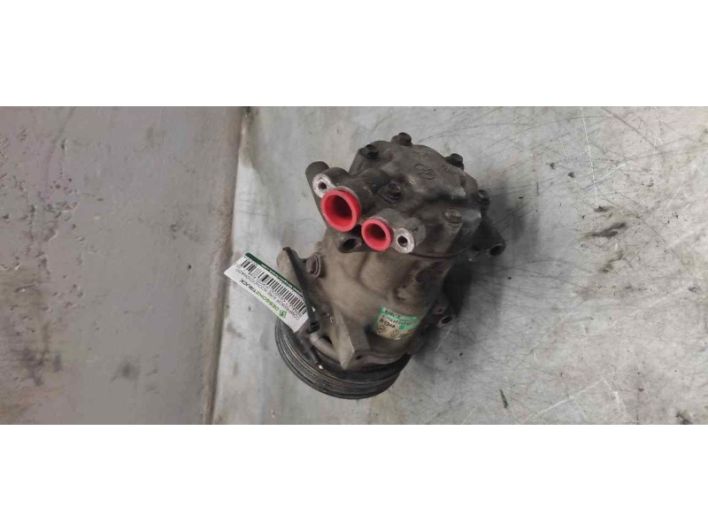 Recambio de compresor aire acondicionado para renault kangoo (f/kc0) alize referencia OEM IAM 8200315744  