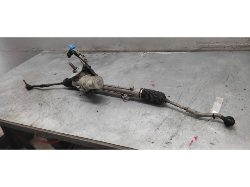 Recambio de cremallera direccion para citroen c3 hdi 70 furio referencia OEM IAM 6820000159A  