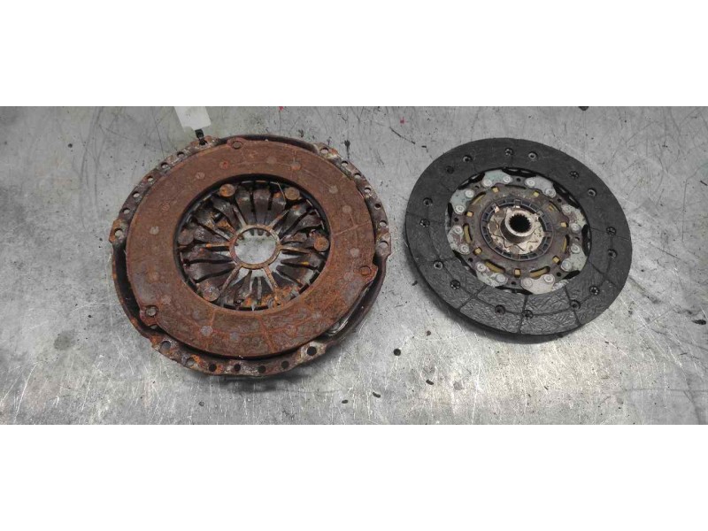 Recambio de kit embrague para opel zafira b cosmo referencia OEM IAM   