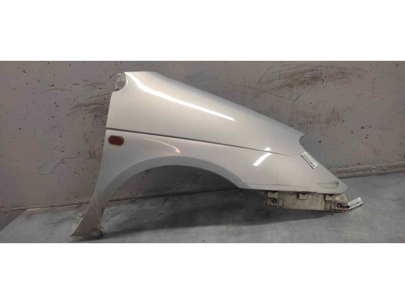 Recambio de aleta delantera derecha para renault scenic (ja..) 1.9 dci authentique referencia OEM IAM   