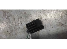 Recambio de boton antivaho para renault 4 berlina/familiar/furgoneta gtl (r 1128) referencia OEM IAM   3 PINS 2