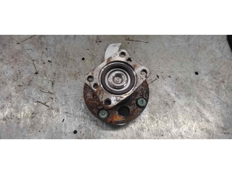 Recambio de buje trasero izquierdo para ford fiesta (cb1) ambiente referencia OEM IAM   