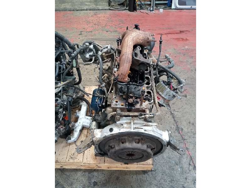 Recambio de despiece motor para nissan trade caja cerrada, techo elevado referencia OEM IAM A428  