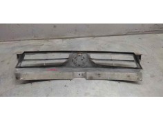 Recambio de rejilla delantera central para nissan primastar (x83) 1.9 dci diesel cat referencia OEM IAM    2