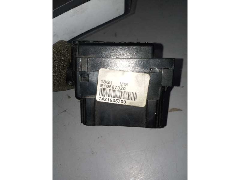 Recambio de mando limpia para renault magnum ab 2005 12.8 diesel referencia OEM IAM 7421535700  