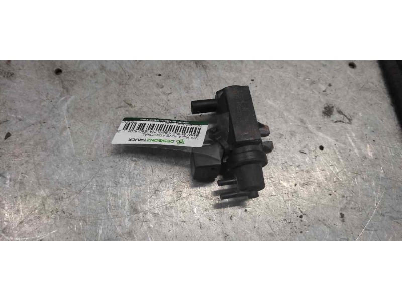 Recambio de valvula aire adicional para bmw serie 5 berlina (e60) 520d referencia OEM IAM 70206301 2 PINS 