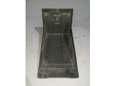 Recambio de tapa para iveco eurocargo 3.9 diesel referencia OEM IAM 500315858 TAPA SOPORTE RUEDA REPUESTO  2