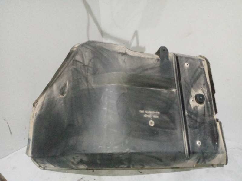 Recambio de guardabarros delantero izquierdo para man le 14.225 llc referencia OEM IAM 85612300021  