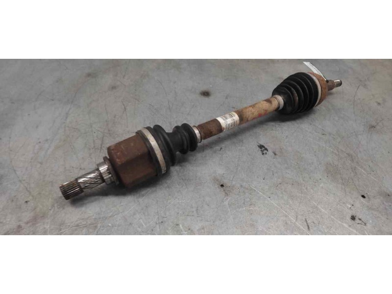 Recambio de transmision delantera izquierda para renault scenic ii 1.5 dci diesel referencia OEM IAM 8200330413  