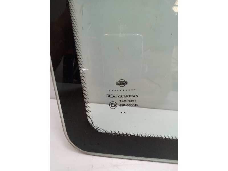 Recambio de luna custodia delantera derecha para nissan trucks atleon 140 referencia OEM IAM   