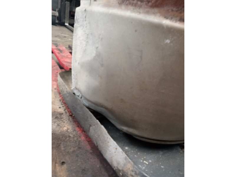 Recambio de catalizador para renault magnum ab 2005 12.8 diesel referencia OEM IAM 7420579353  