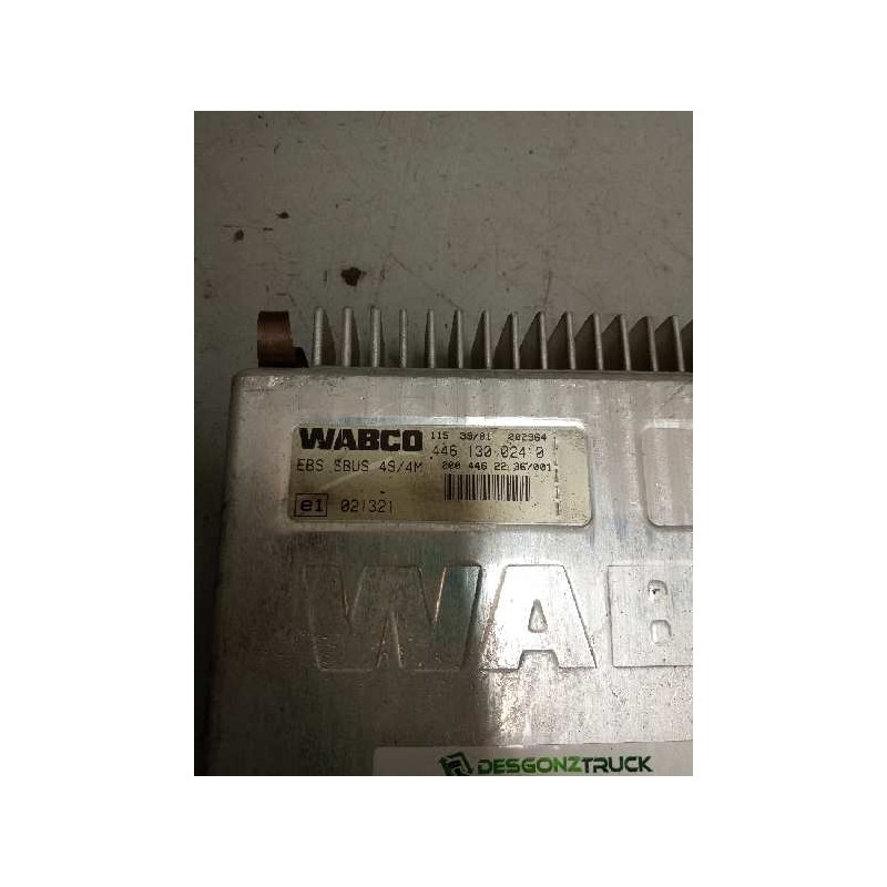 Recambio de modulo electronico para mercedes trucks bus ..... referencia OEM IAM 0004462236 4461300240 CENTRALITA EBS