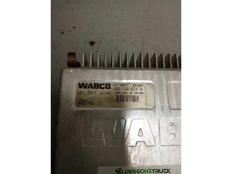 Recambio de modulo electronico para mercedes trucks bus ..... referencia OEM IAM 0004462236 4461300240 CENTRALITA EBS