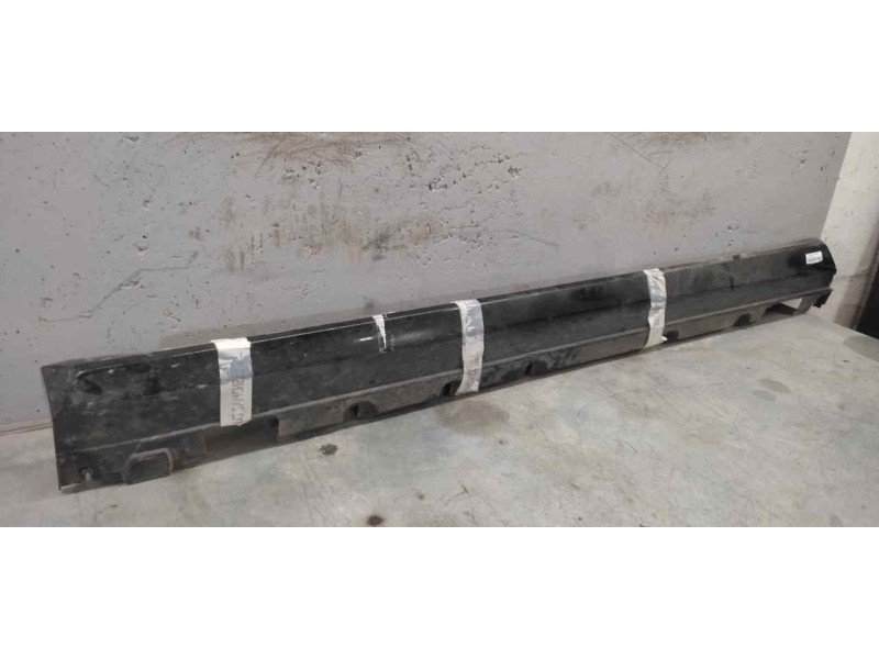 Recambio de estribo izquierdo para mercedes clase glk (w204) glk 2.1 cdi cat referencia OEM IAM A2046981554  