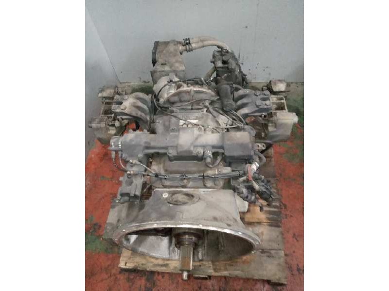 Recambio de caja cambios para scania trucks serie 4 124 l/420 (420cv) referencia OEM IAM GR801R 724168 