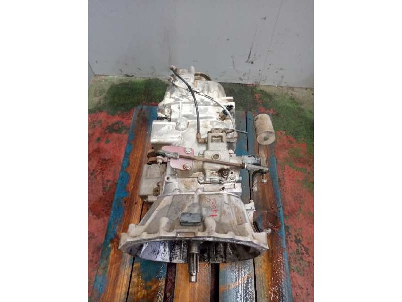 Recambio de caja cambios para iveco eurocargo 05.03  5.9 diesel referencia OEM IAM 2870S908G05 8870782 13438371
