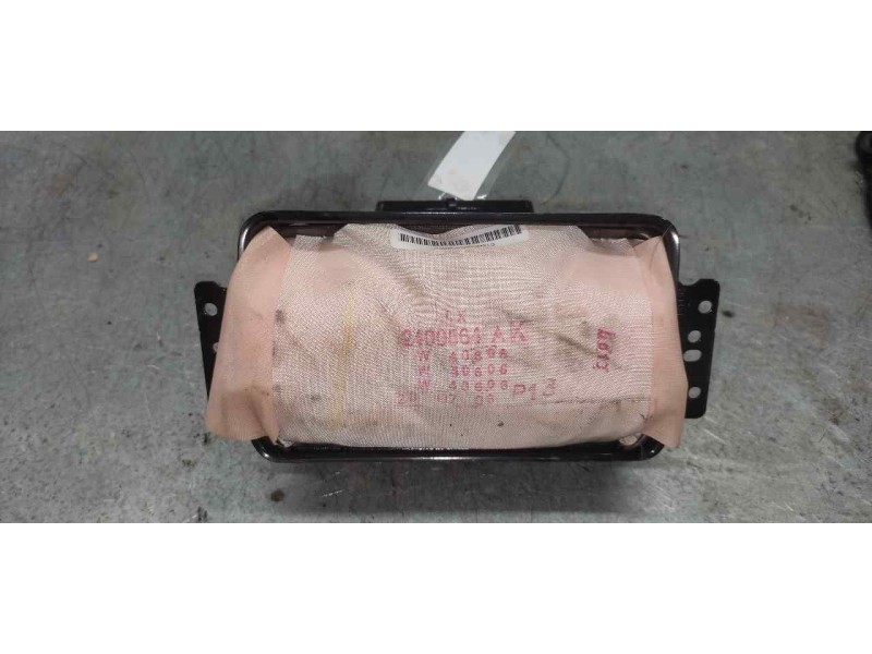Recambio de airbag delantero derecho para chrysler 300 c 3.0 crd referencia OEM IAM P04649118AH  