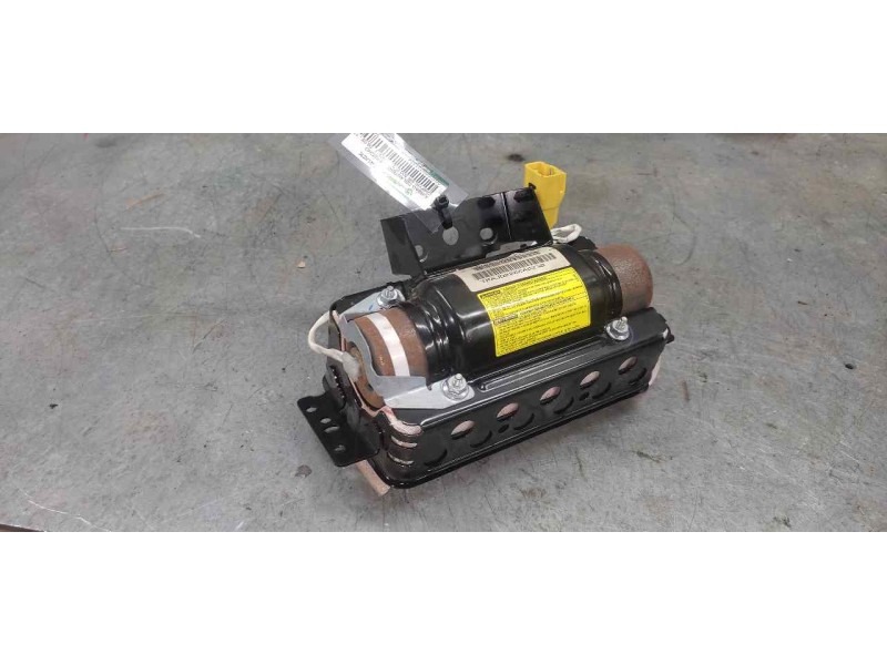 Recambio de airbag delantero derecho para chrysler 300 c 3.0 crd referencia OEM IAM P04649118AH  