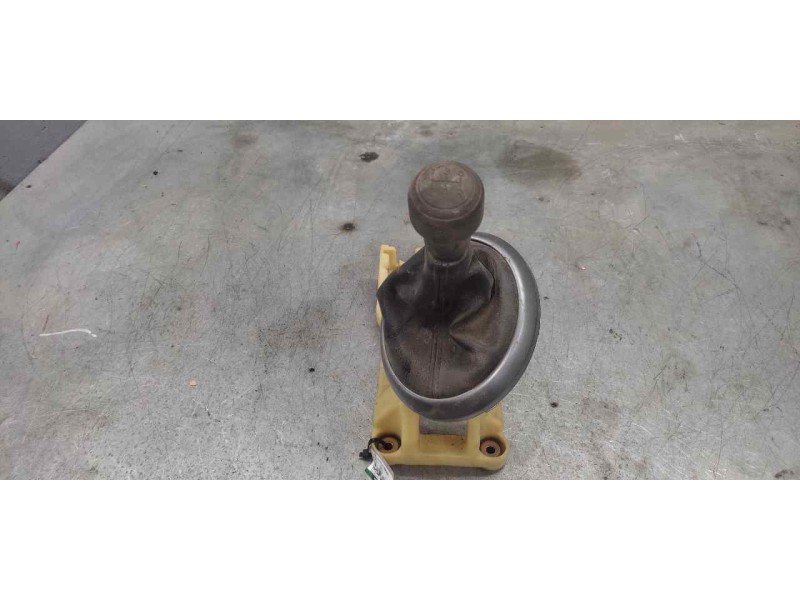 Recambio de palanca cambio para hyundai i20 city s referencia OEM IAM 437000XXXX  
