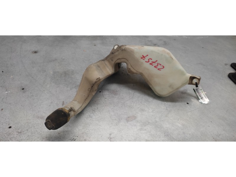 Recambio de deposito limpia para renault master ii phase 2 combi kombi 2,8t l1 6pl. referencia OEM IAM 8200146985A  