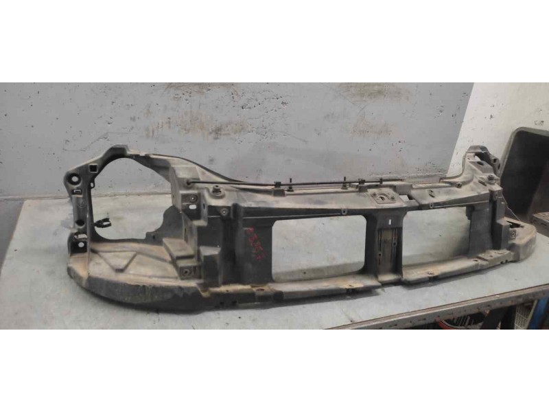 Recambio de panel frontal para renault master ii phase 2 combi kombi 2,8t l1 6pl. referencia OEM IAM   