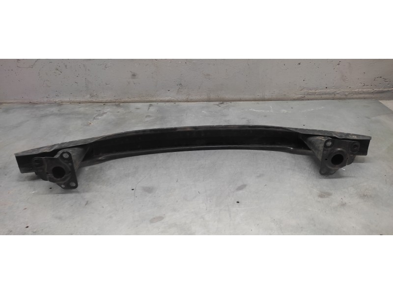 Recambio de refuerzo paragolpes delantero para volkswagen passat berlina (3b2) básico referencia OEM IAM   