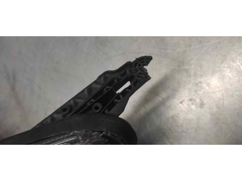 Recambio de faro izquierdo para opel insignia berlina 1.4 16v turbo (bivalent. gasolina / lpg) referencia OEM IAM   