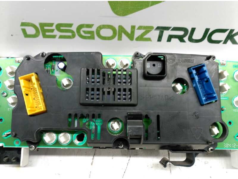 Recambio de cuadro instrumentos para citroen xantia berlina 2.0 hdi 90/110 image referencia OEM IAM 216243426  