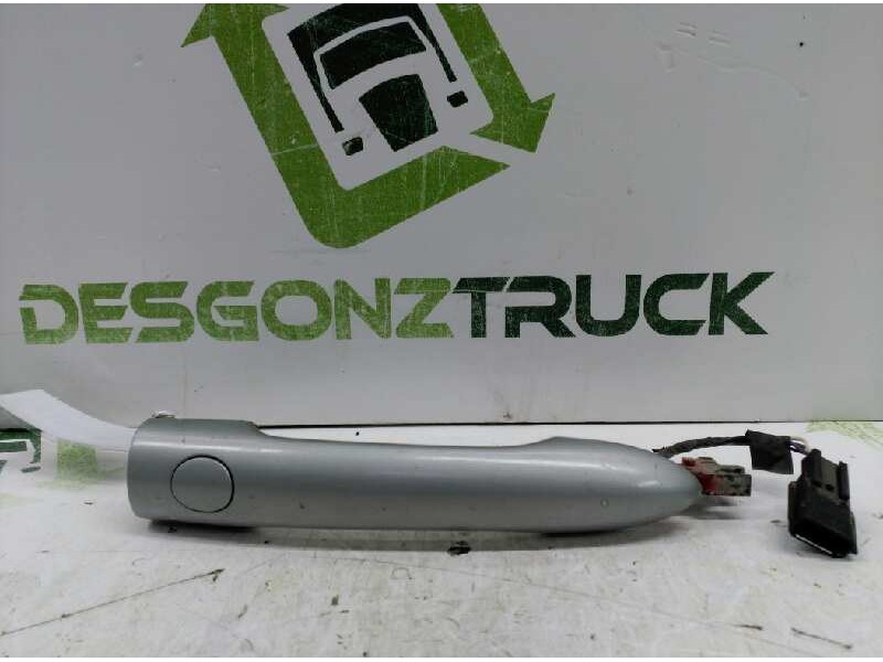 Recambio de maneta exterior delantera derecha para renault scenic ii authentique referencia OEM IAM   