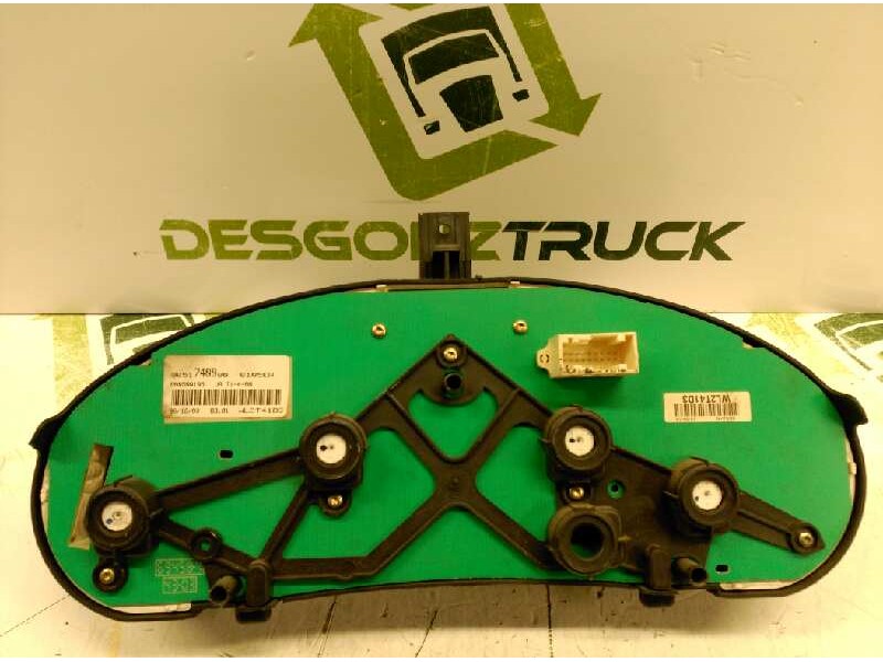 Recambio de cuadro instrumentos para peugeot 206 berlina e-music referencia OEM IAM 5550003000 5550003001 