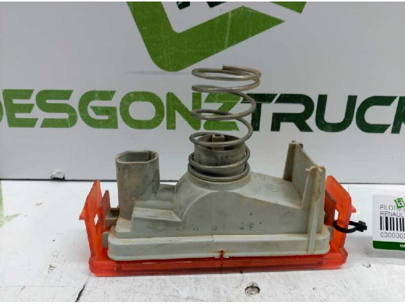 Recambio de piloto delantero derecho para renault rapid/express (f40) 1.9 d familiar (f40p) referencia OEM IAM 7700811996  