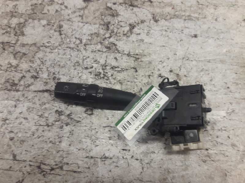 Recambio de mando intermitentes para toyota corolla verso (r1) 1.8 luna referencia OEM IAM 173650  