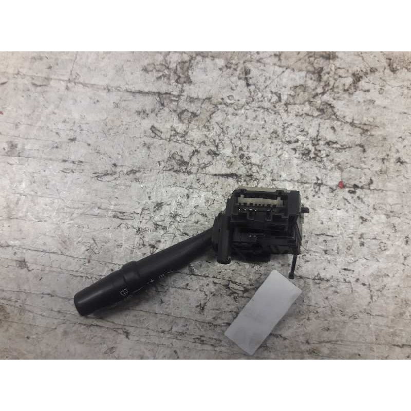 Recambio de mando limpia para toyota corolla verso (r1) 1.8 luna referencia OEM IAM 173654LH  