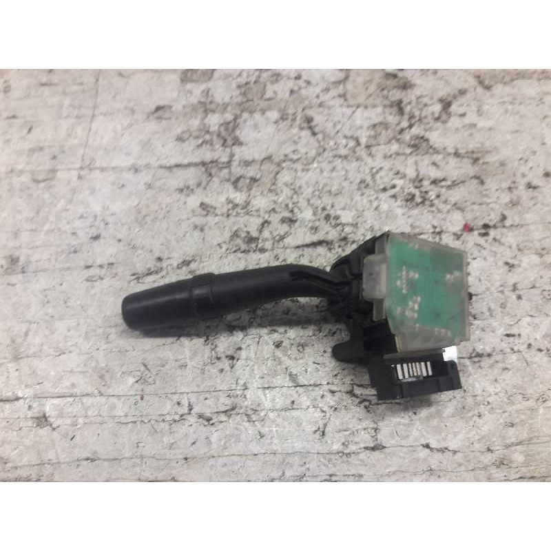 Recambio de mando limpia para toyota corolla verso (r1) 1.8 luna referencia OEM IAM 173654LH  