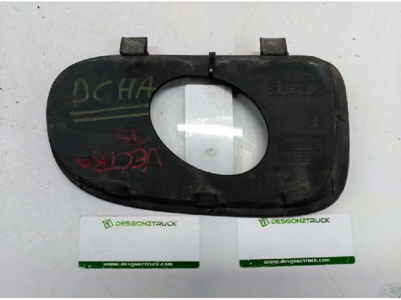 Recambio de tapa antiniebla derecha para opel vectra b berlina 1.8 16v cat referencia OEM IAM 90586628  